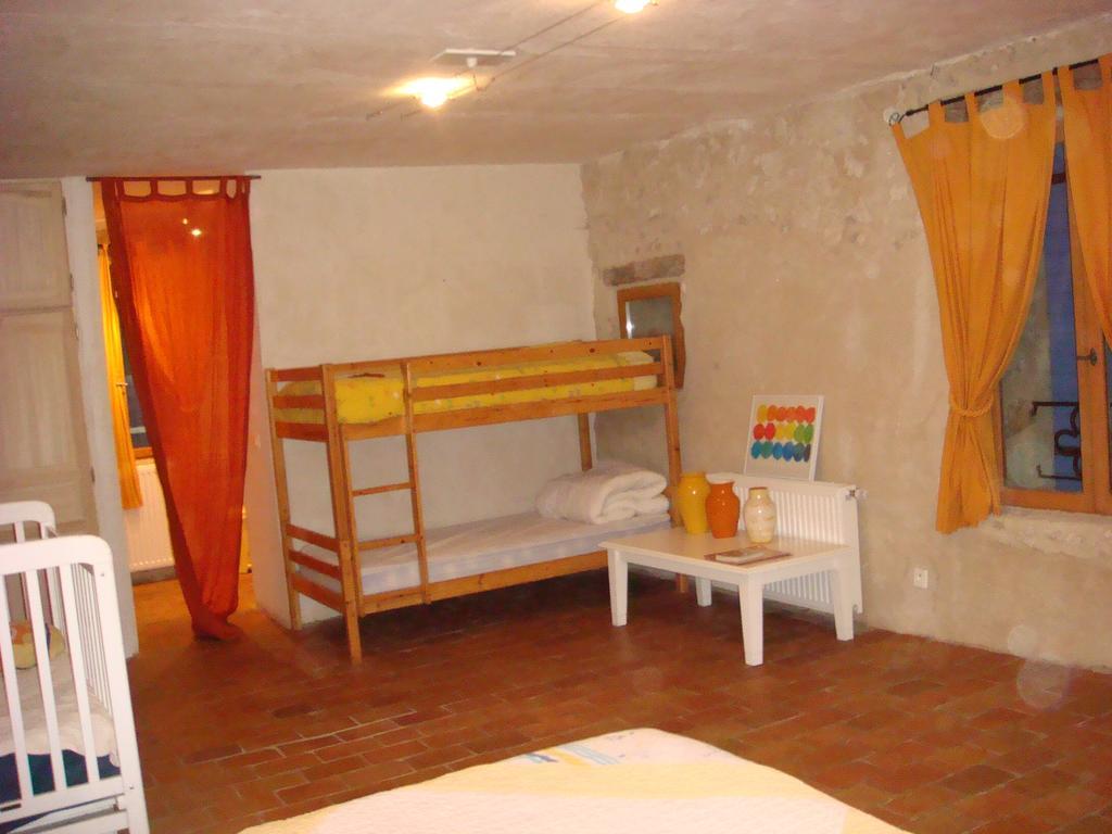 Ferme Saint Pierre Hotel Bargeme ภายนอก รูปภาพ