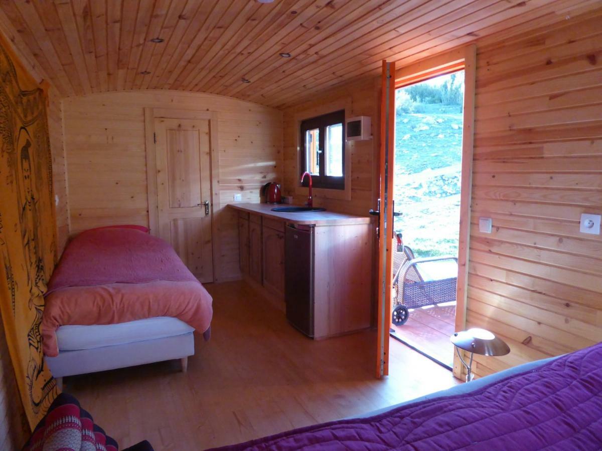 Ferme Saint Pierre Hotel Bargeme ภายนอก รูปภาพ